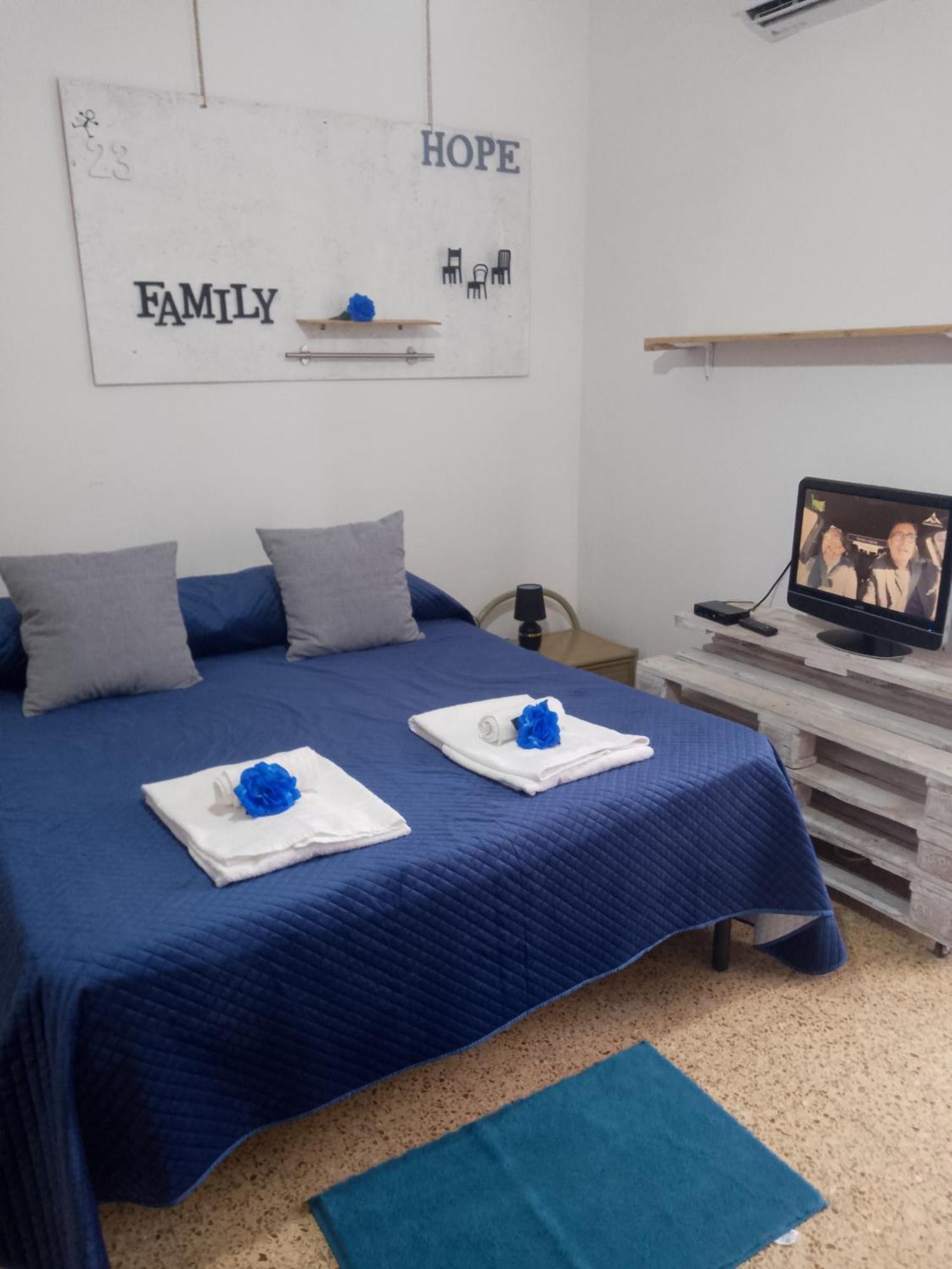 Casa Vacanze Emiliana Рагуза Екстер'єр фото